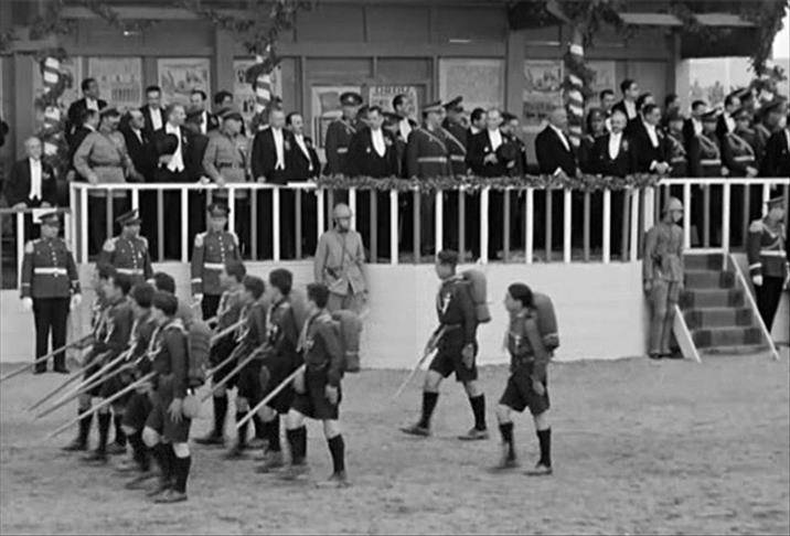 10 Kasım mesajlarıyla yürekler Atatürk için birleşti! En duygusal sözler sosyal medyayı duygulandırdı 2